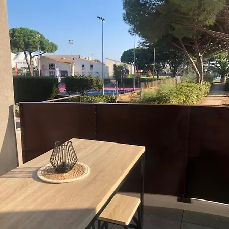 112 Au Pied Du Centre International De Tennis Apartment